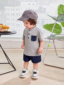 SHEIN Baby Boy Baby Girl Stand Collar Half-Button Tee With Color-Block Design And Plain Shorts Two-Piece Set - Royal Blue - View 3
