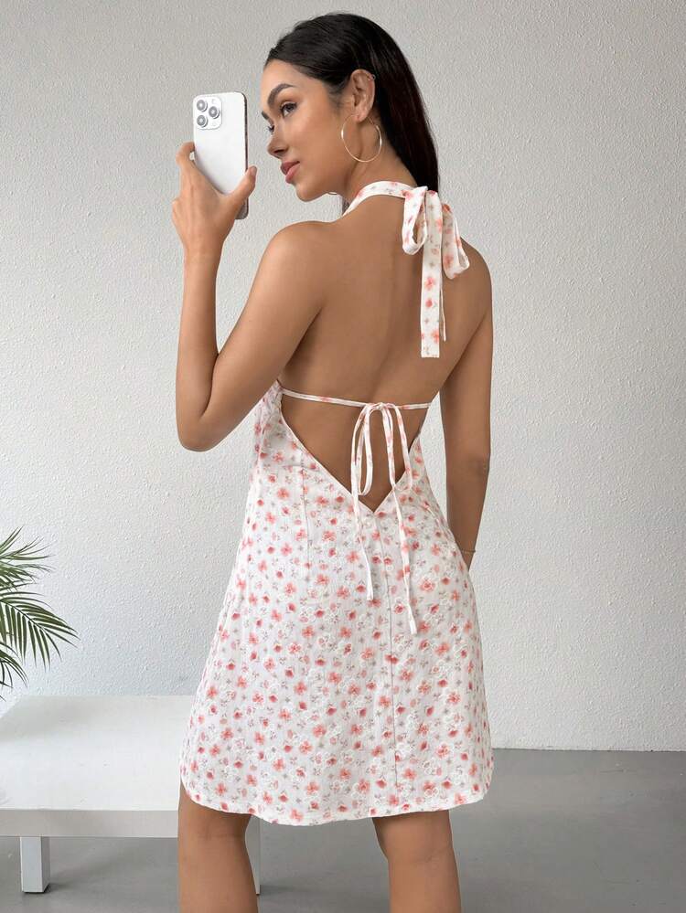 Spring/Summer Casual Cute Floral Halterneck Backless Women Mini Hem Dress