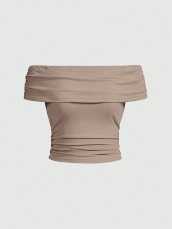 T-shirt simple à la mode, épaules dénudées et froncé, ajusté