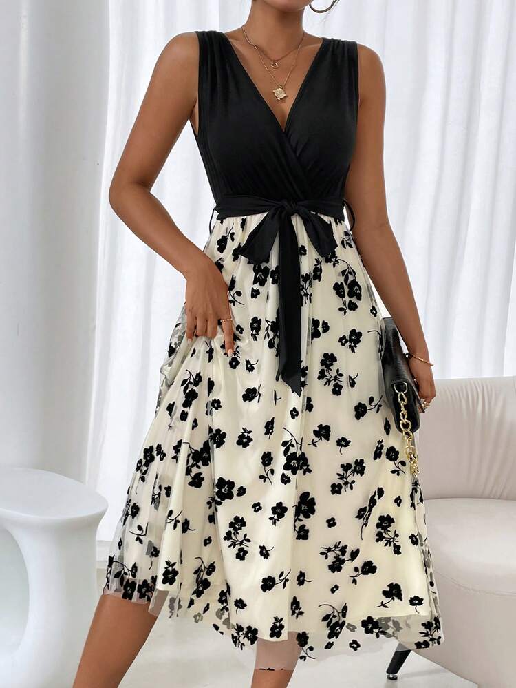 Ladies Splicing Flower Printed V-Neck Sleeveless Dress With Asymmetrical Hem, Perfect For Summer Casual Wear