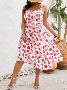 SHEIN SunnyBelle 大码夏季无袖草莓印花复古法式宽肩带连衣裙度假海滩装女装 - 彩色 - 查看 6