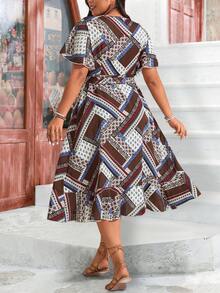 Kích thước lớn In Cổ chữ V Đầm Với Ruffled - Nhiều màu - Xem 2