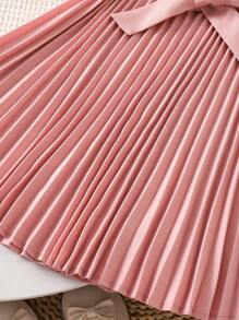 SHEIN LMoss Kids Vestito casual per ragazze in tinta unita con collo rotondo, maniche e orlo con volant