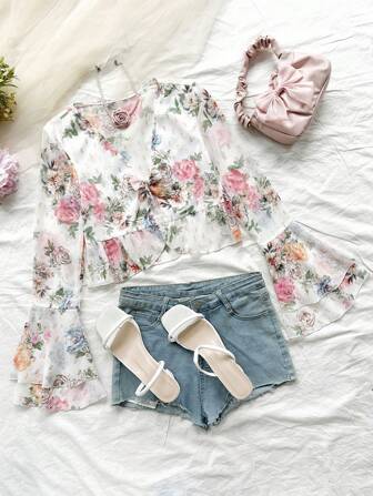SHEIN Dreamara Vacation Floral Print Long Sleeve Shirt With Ruffle Trim