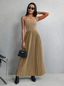 Aveloria Ladies' Summer Solid Buckle Detail Simple Strap Sleeveless Dress