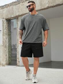 Manfinity Homme 夏季男裝大尺碼純色束口翻轉口袋短褲 - 黑色 - 查看 7