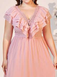 SHEIN Belle Vestido de dama de honor de talla grande de estilo bohemio con encaje y mangas con hojas de loto en color rosa melocotón para exteriores - Rosa - Ver 4