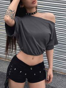 DAZY Women's Oblique Shoulder Short-Sleeved T-Shirt, Short Length Summer,Crop Tops Women,Off Shoulder Top Preppy Tops - Dark Grey - View 4