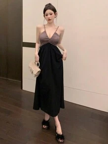 Dazy Designer 女士吊带无袖撞色褶皱细节吊带连衣裙，适合夏季、生日、新年、舞会、休闲场合，优雅百搭。 - 黑色 - 查看 2