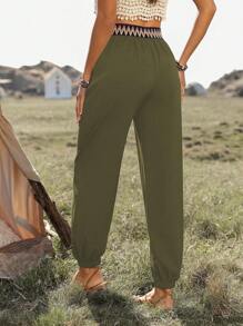 Breezaya Pantalones de cintura alta y estilo suelto para mujer con cintura ondulada empalmada y puños elásticos - Verde militar - Ver 2
