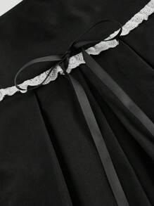 SHEIN MOD Jupe courte noire plissée décorée de dentelle pour les vêtements de festival de musique d"été - Noir - Voir 3