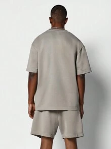 SUMWON Conjunto de 2 piezas con camiseta de manga corta de ajuste regular y pantalón corto
