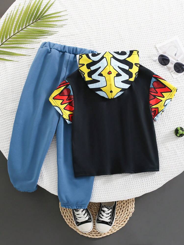 Young Boy Cute Loose Fit Car Pattern Hooded Short Sleeve Top With Solid Knit Pants Set