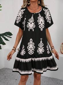 SHEIN LUNE Round Neck Short Sleeve Dress With All-Over Print - Multicolor - View 5