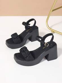 Giày sandal đế xuồng đế xuồng cho thanh thiếu niên mùa hè có gót khoét rỗng, ngọc trai giả, khóa quai, đế dày, thời trang, phong cách đại học, thường ngày, ngày lễ, du lịch, trang phục ngoài trời hàng ngày - màu đen - Xem 1
