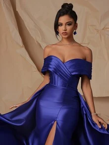 Vestido de festa elegante de cetim para mulheres com ombro caído VIPGIRL - Azul Royal - Visão 6