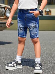 SHEIN Shorts de mezclilla azules cómodos y suaves con corte rasgado de moda casual para niño joven con impresión de coco de vacaciones para vacaciones de verano y uso diario - Azul - Ver 3