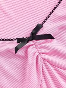 SHEIN Qutie Vestido De Paraguas Para Mujer De Talla Grande Y Ajuste Delgado Con Ribete Contrastante Rosa