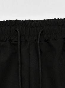 Manfinity EZcore 男士夏季休闲纯色抽绳腰工装短裤外出朴素街头装宽松黑色工装短裤，适合老公、男朋友的礼物 - 黑色 - 查看 3