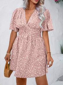 SHEIN Clasi 大码波西米亚风度假休闲碎花束腰连衣裙，适合夏季