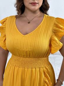 SHEIN Privé Plus Size Elegant Texture Fabric Yellow Dress With Ruffle Hem, Wide Sleeves And Loose Fit For Spring And Summer Vacation On The Beach - Yellow - View 3