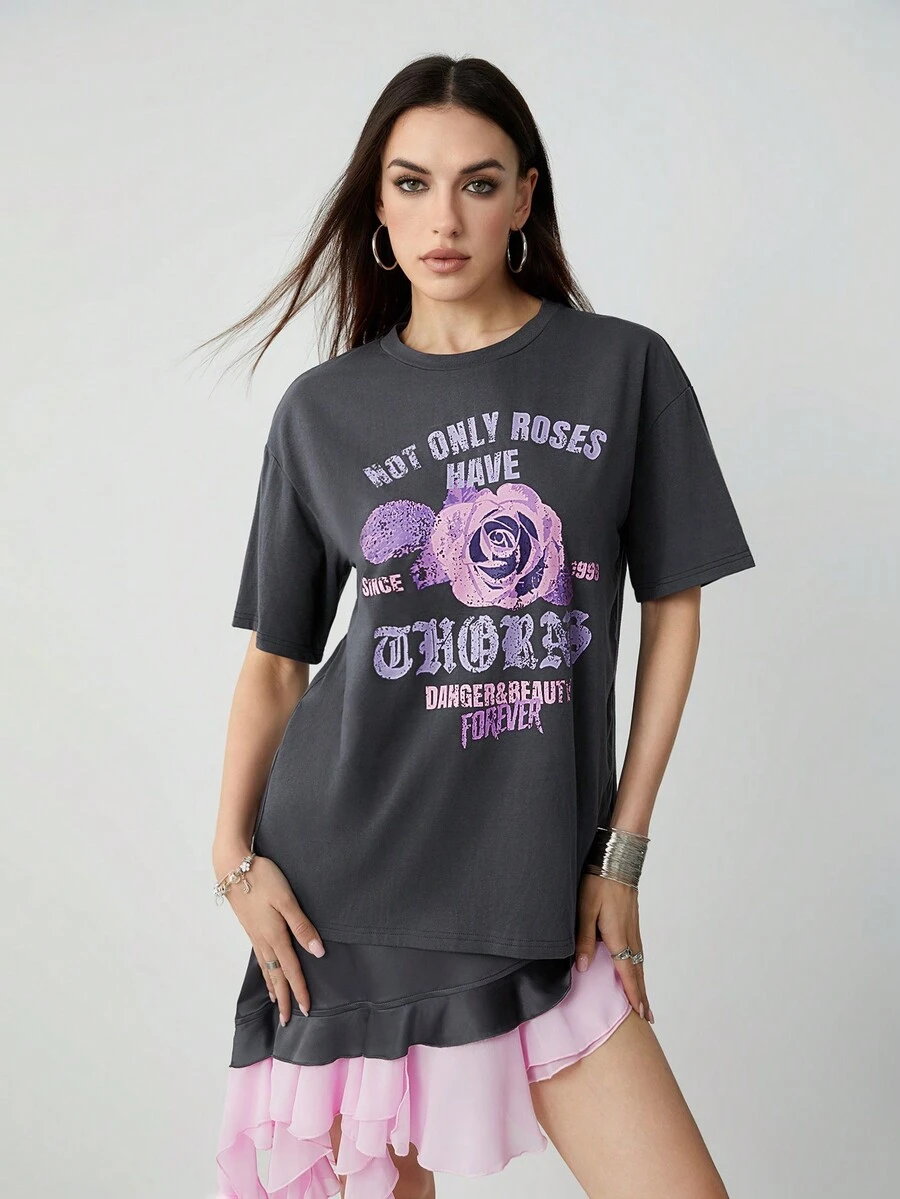 SHEINNeu Áo phông oversized có họa tiết hoa và chữ thả cho mùa hè - màu đen - Xem 1