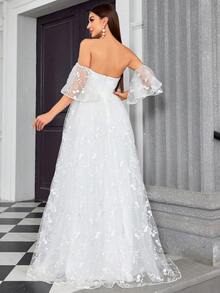 Mgiacy Strapless Satin Embroidered Lace Wedding Dress With Large Hem,Bride - White - View 2