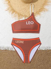 Teen Girl Beach Vacation Positioning Printed Bikini Set
