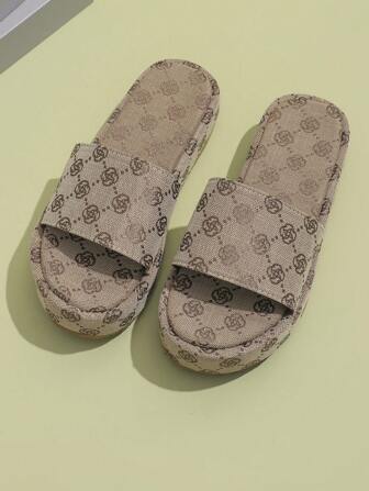 Women Plus Size Outdoor Platform Wedge Thick-Soled Sandals, Summer Fashion Allover Pattern Casual Slippers, Beach Shoes