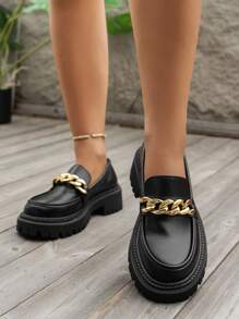 Thick-Soled Loafers With 4.5cm Gold Chain Decoration To Enhance Height, Fashionable Black Leather Slip-On Shoes