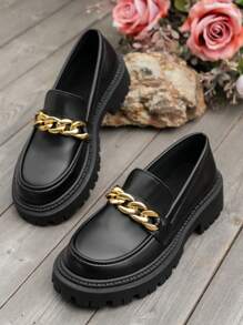 Thick-Soled Loafers With 4.5cm Gold Chain Decoration To Enhance Height, Fashionable Black Leather Slip-On Shoes