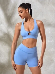 Lifespree Women Sports Set: Sports Bra With V-Waist, Sexy Peach Buttocks Elastic Sports Bandage Shorts - Baby Blue - View 1