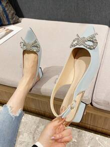 Fashionable Pointed Toe Chunky Heel Bowknot Crystal Rhinestone Women Flat Shoes With Closed Toe