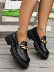 Thick-Soled Loafers With 4.5cm Gold Chain Decoration To Enhance Height, Fashionable Black Leather Slip-On Shoes
