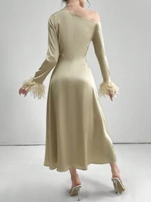 Modelyn 女士春夏长款优雅不对称领羽毛拼布袖长裙长款晚礼服 - 杏色 - 查看 3