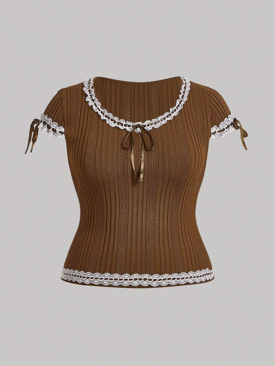 SHEIN MOD Top mit Spitzenbesatz im Farbblock-Design für Frauen, Große Größen, Sommer, mit gebundenem Riemen und kurzem Ärmel - Kaffeebraun - Übersicht 1