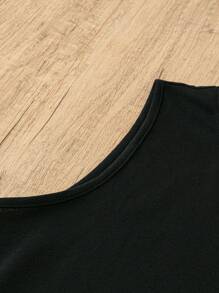 SHEIN EZwear Canotta aderente da donna dal design occidentale casual con collo a canottiera, adatta per l'estate - nero - Visualizzare 3