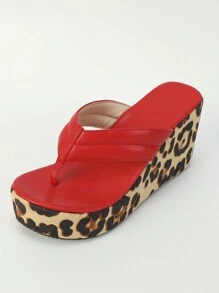 Women's Wedge Thick Bottom Sandals, New Spring/Summer Round Toe Red Flip Flops, Fashionable Leopard Print Thick Sole Casual Vacation Shoes, Versatile Plus Size Women Shoes, Red Wedge Sandals, Bridal Shoes - Red - View 5