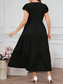 SHEIN Privé 優雅的紅色蕾絲修飾大碼連衣裙，適合情人節。 - 黑色 - 查看 2