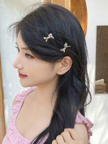 DAZY Butterfly-Shaped Hair Clips Valentines Claw Clips Hair Claws Hair Barrettes - Silver - View 5