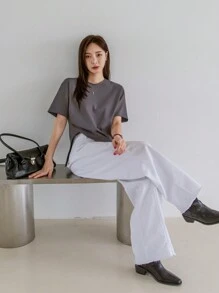 Dazy-Less Solid Color Round Neck Short Sleeve T-Shirt With Asymmetrical Hem