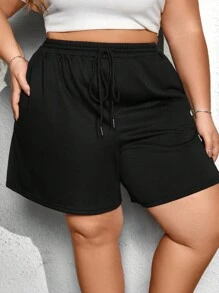 SHEIN CURVE+ Màu thuần Kích thước lớn Eo dây rút Quần short Với Nghiêng Túi , Phong cách tối giản - màu đen - Xem 3