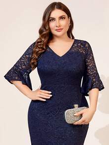 MIUSOL Plus Full Lace V-Neck Flare Sleeve Mermaid Hem Evening Party Long Dress - Navy Blue - View 7