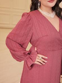 Modelyn Robe longue décontractée à encolure cache-cœur et évasée pour femmes grandes tailles, simple et chic. Vêtements arabes, robes de soirée longues - Rouge - Voir 1