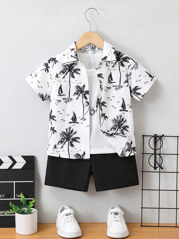 SHEIN Conjunto de dos piezas para niño pequeño con camisa de manga corta y shorts con estampado de palmeras, estilo de vacaciones de verano