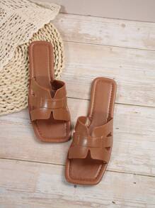 Outdoor Comfortable Vacation Fashion Strappy Flat Sandals