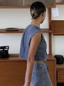 DAZY Solid Color Sleeveless V-Neck Fitted Women Denim Jacket