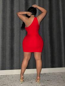 Slaydiva Plus Size Elegant And Casual Cutout One-Shoulder Bodycon Mini Dress With Ribbed Texture