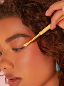 SHEIN X Care Bears 4pcs/Set Heart Shaped Eye Makeup Brush Set, Cheer Bear, Funshine Bear, Bear, Share Bear