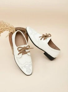 Children And Teenagers White Matte Tie-Up Pointy Leather Shoes - White - View 3